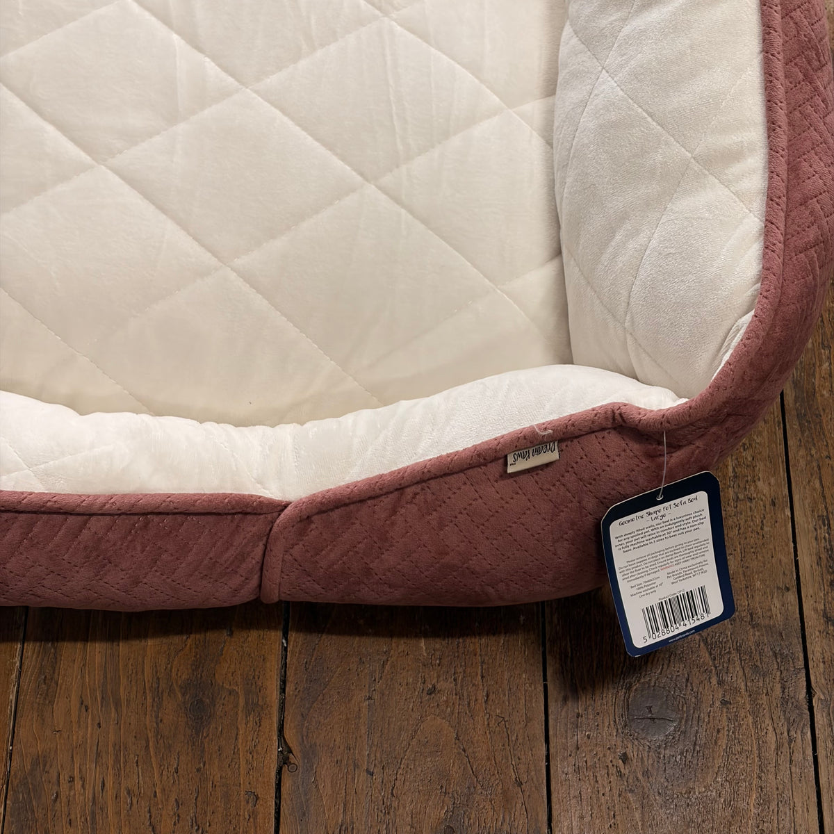 Dream Paws geometric shaped Sofa Dog Bed